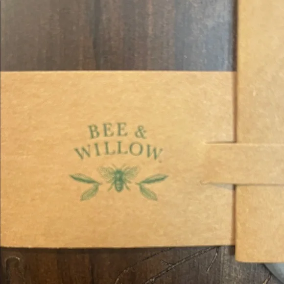 Bee & Willow Autumn Leaves Acacia Wood Serve Board with Knife - NWT - Picture 2 of 6